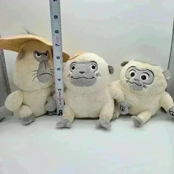 (3 )Disney Raya and the Last Dragon Ongis Plush Monkey Stuffed Animal Toy - Picture 3 of 6
